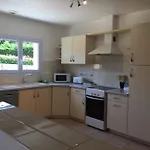 Maison Neuve Avec Jardin, A 1.5km, Animaux Acceptes, Equipements Familiaux Et Sportifs - Fr-1-336-100 *