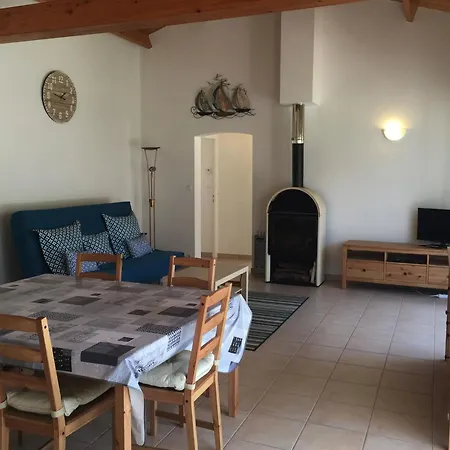 Maison Neuve Avec Jardin, A 1.5km, Animaux Acceptes, Equipements Familiaux Et Sportifs - Fr-1-336-100 Vakantiehuis